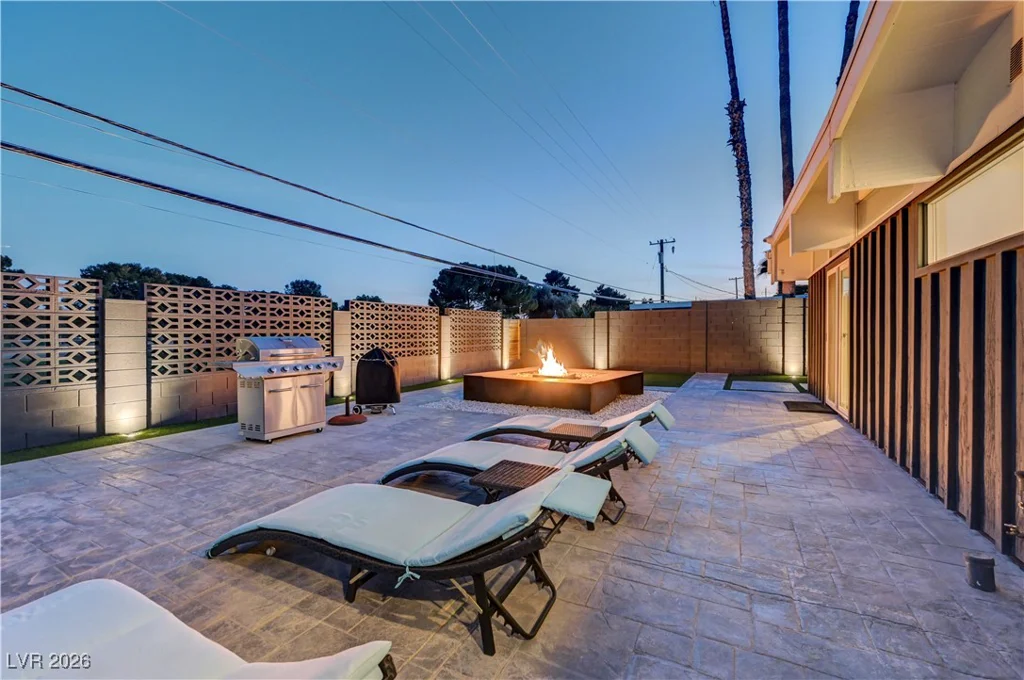 3398 Seneca, Las Vegas, NV 89169