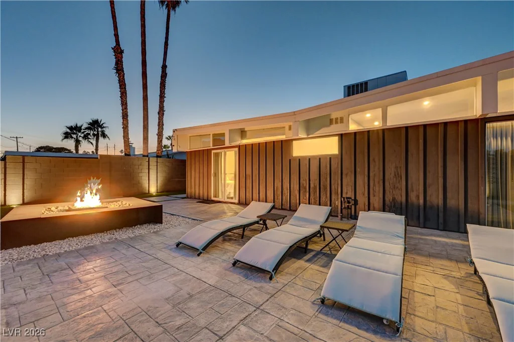 3398 Seneca, Las Vegas, NV 89169