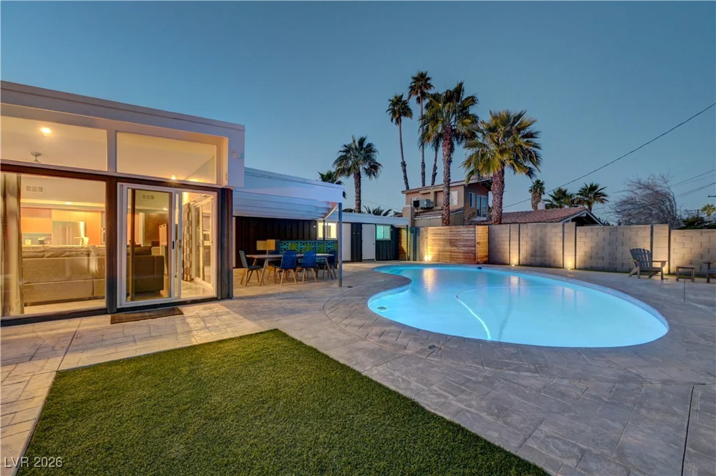 3398 Seneca, Las Vegas, NV 89169