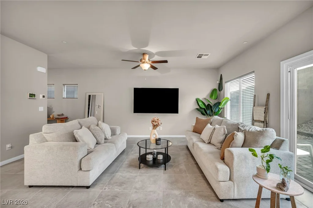 10285 Crimson Meadow, Las Vegas, NV 89166