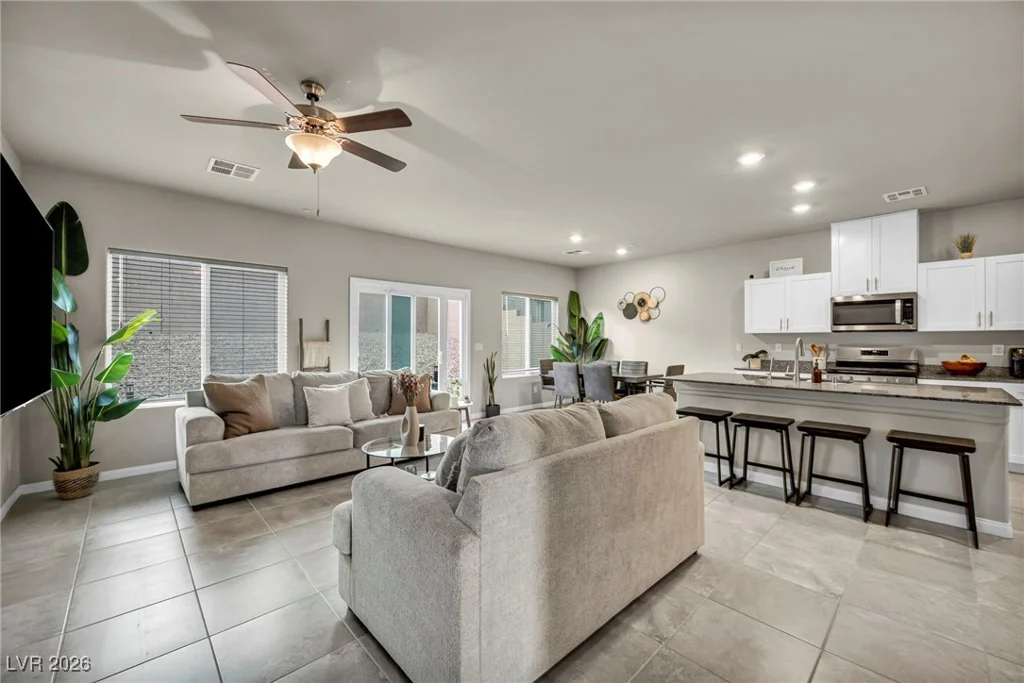 10285 Crimson Meadow, Las Vegas, NV 89166