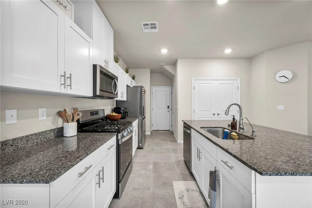 10285 Crimson Meadow, Las Vegas, NV 89166