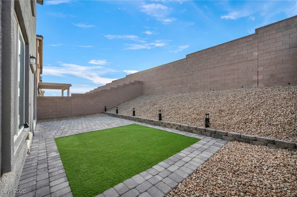 10285 Crimson Meadow, Las Vegas, NV 89166