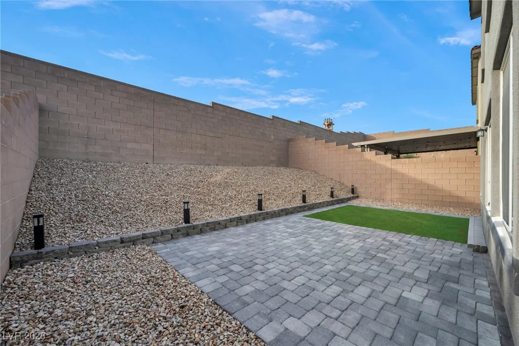 10285 Crimson Meadow, Las Vegas, NV 89166