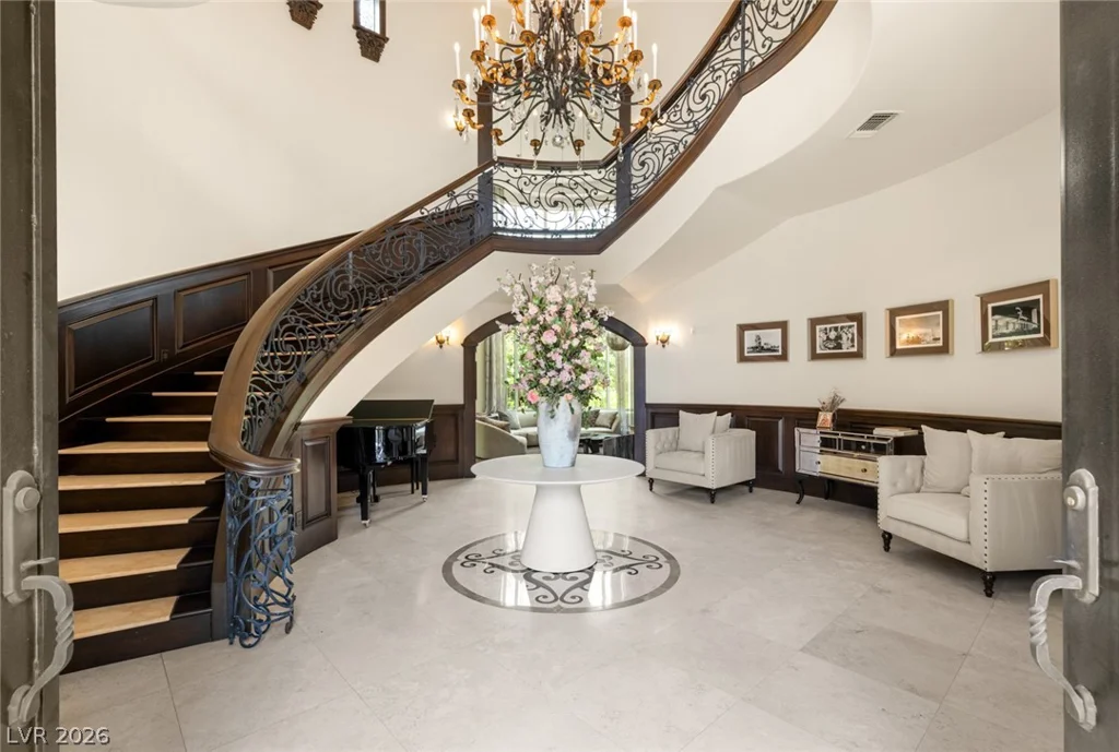 9701 Orient Express, Las Vegas, NV 89145