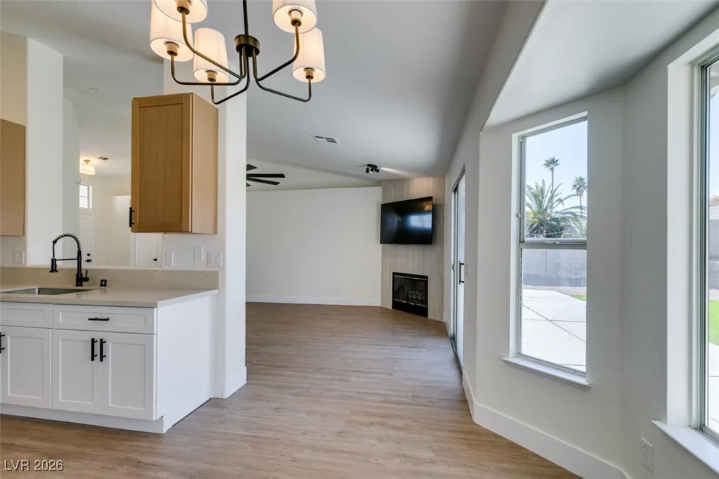3921 Gaston, North Las Vegas, NV 89032
