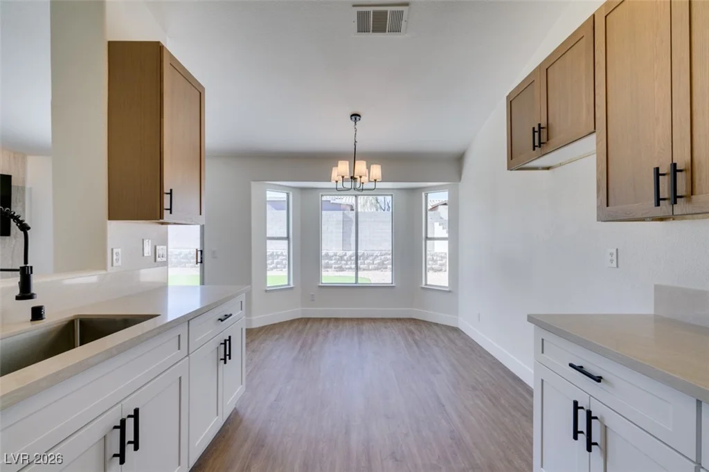 3921 Gaston, North Las Vegas, NV 89032