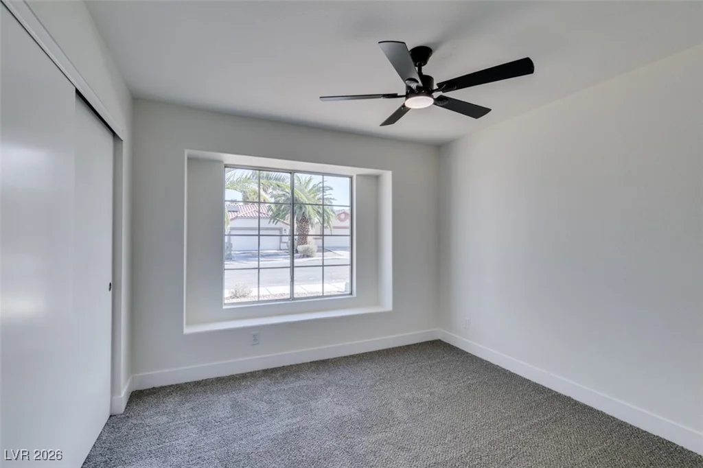 3921 Gaston, North Las Vegas, NV 89032