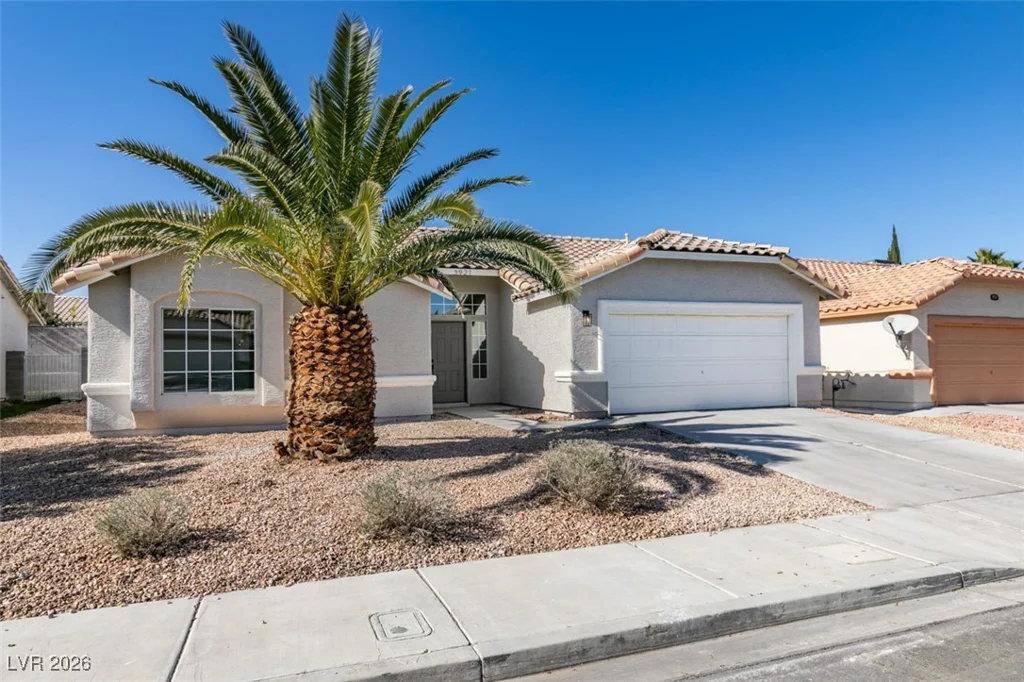 3921 Gaston, North Las Vegas, NV 89032