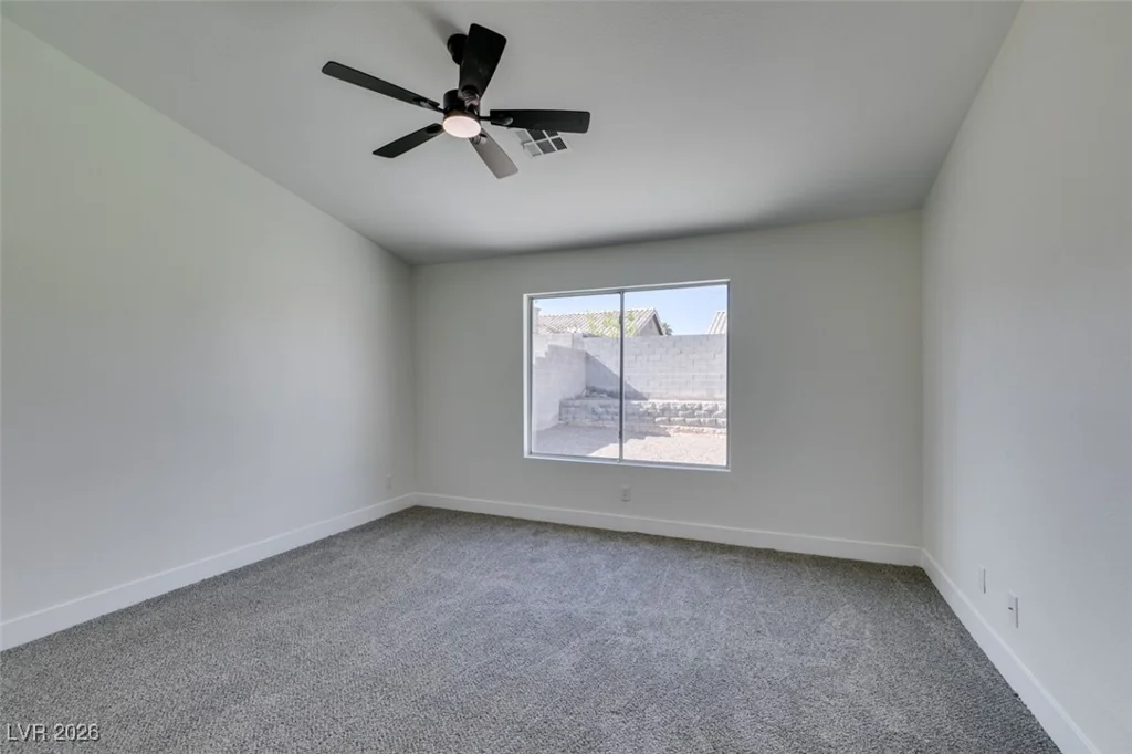3921 Gaston, North Las Vegas, NV 89032