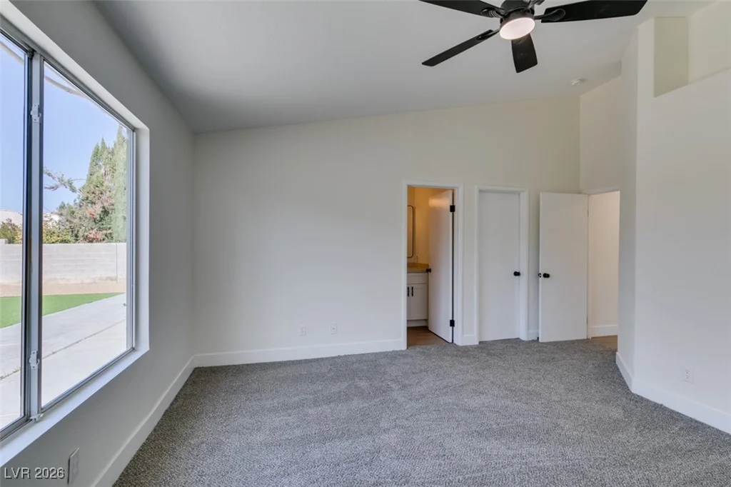 3921 Gaston, North Las Vegas, NV 89032