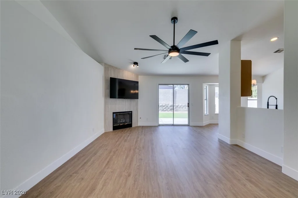 3921 Gaston, North Las Vegas, NV 89032