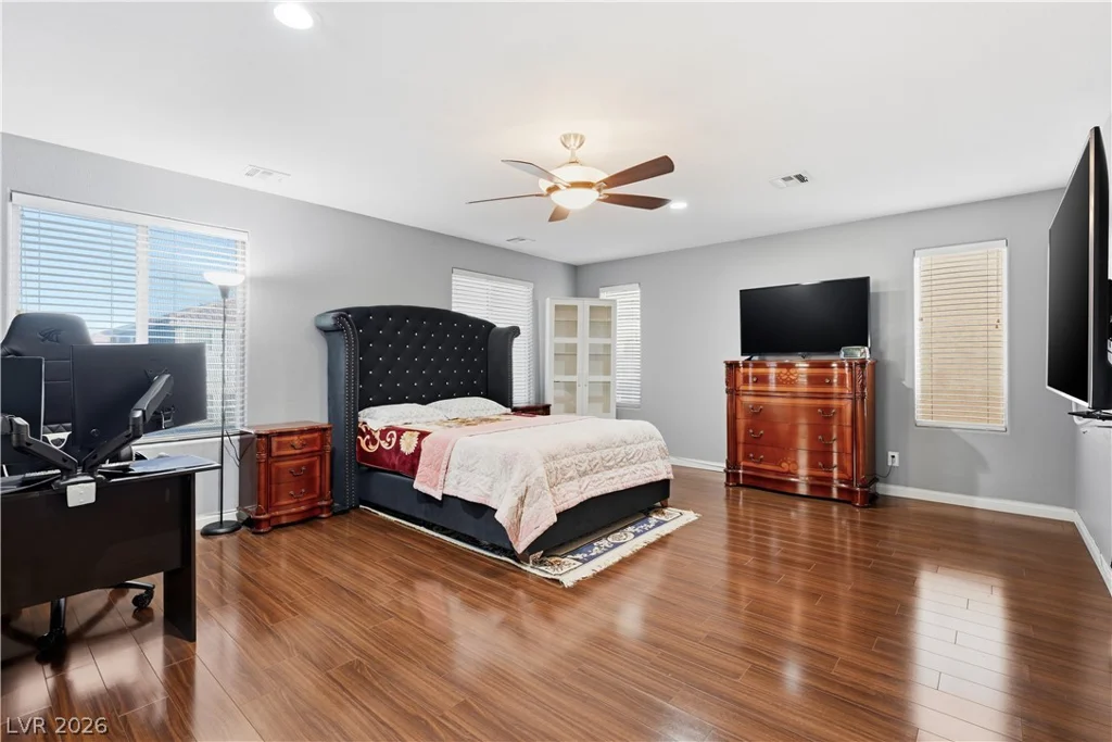 10594 Verona Wood, Las Vegas, NV 89141