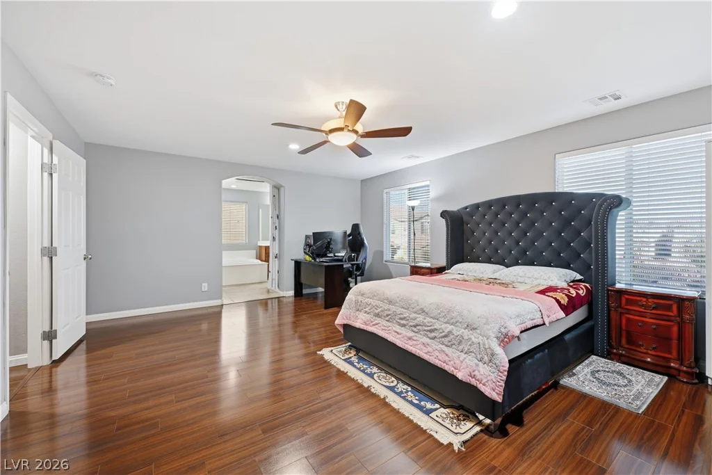 10594 Verona Wood, Las Vegas, NV 89141