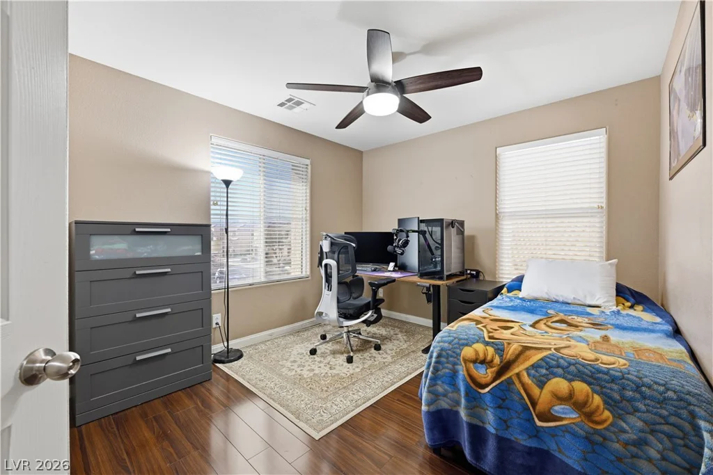 10594 Verona Wood, Las Vegas, NV 89141
