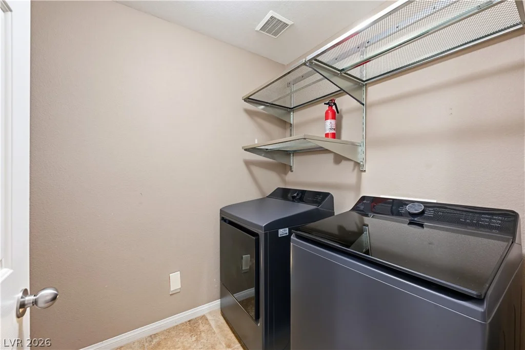 10594 Verona Wood, Las Vegas, NV 89141