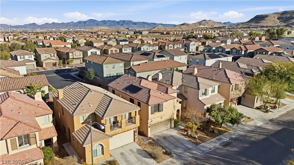 10594 Verona Wood, Las Vegas, NV 89141