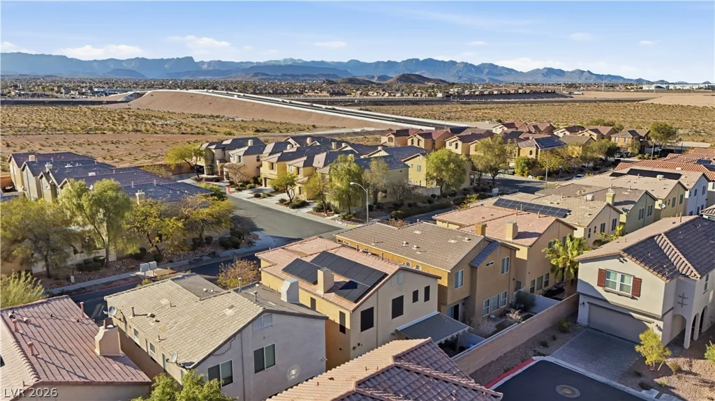 10594 Verona Wood, Las Vegas, NV 89141