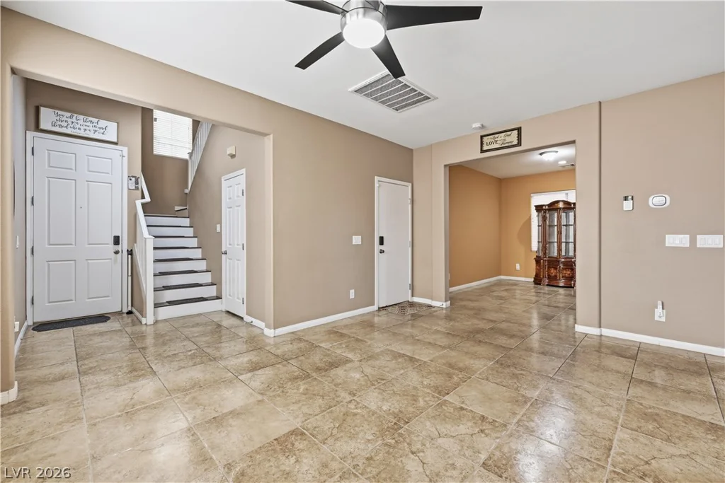 10594 Verona Wood, Las Vegas, NV 89141