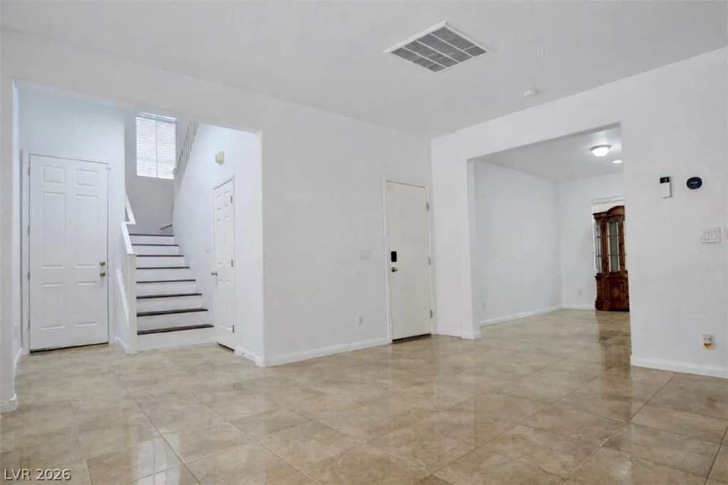 10594 Verona Wood, Las Vegas, NV 89141