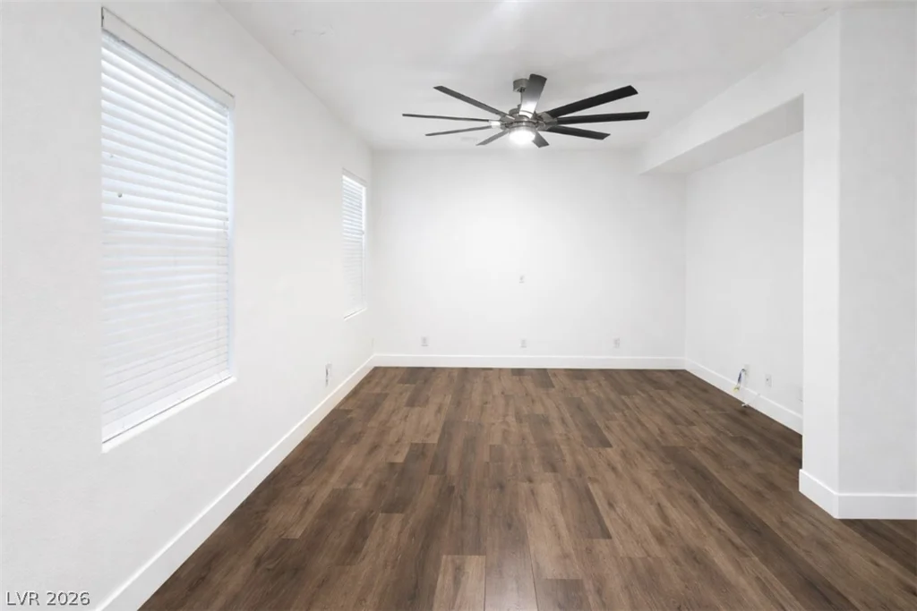 10594 Verona Wood, Las Vegas, NV 89141