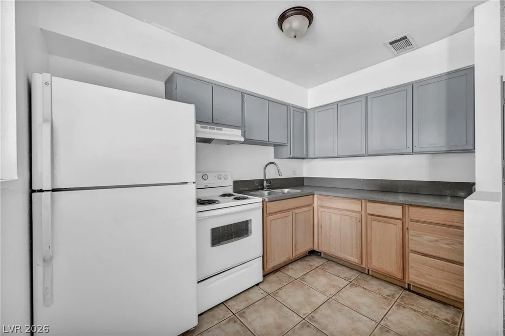 2230 Lamb, Las Vegas, NV 89115