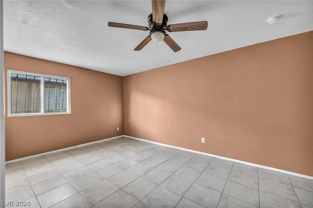 2230 Lamb, Las Vegas, NV 89115