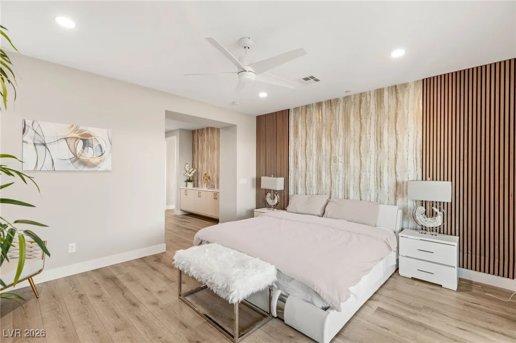 5201 Fading Sunset, Las Vegas, NV 89135