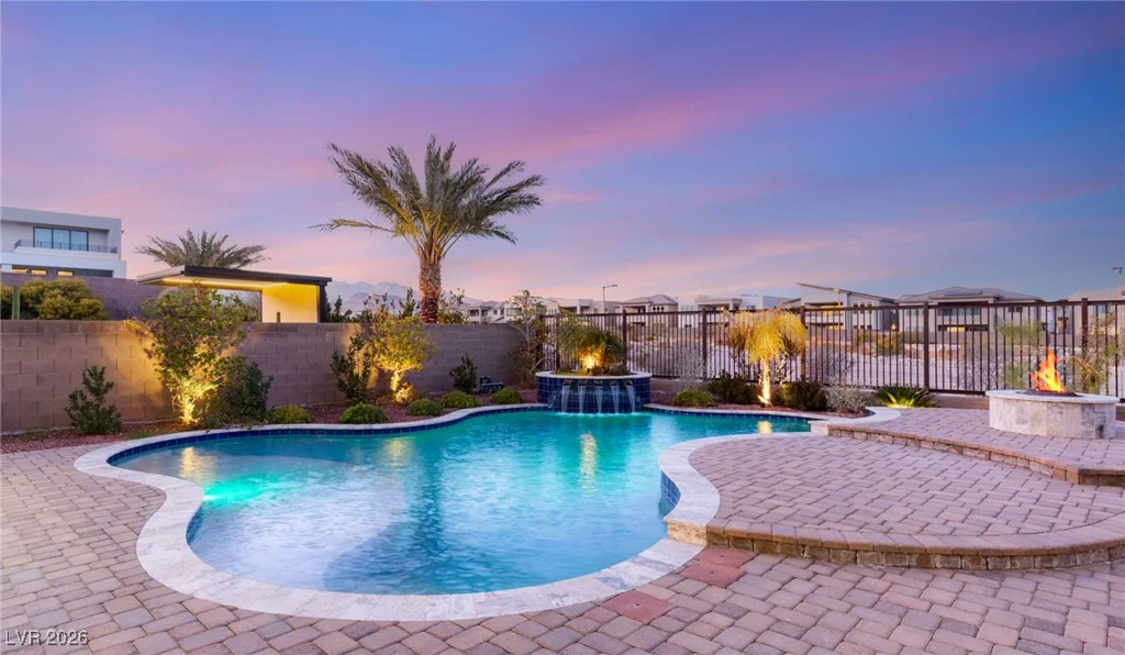 5201 Fading Sunset, Las Vegas, NV 89135