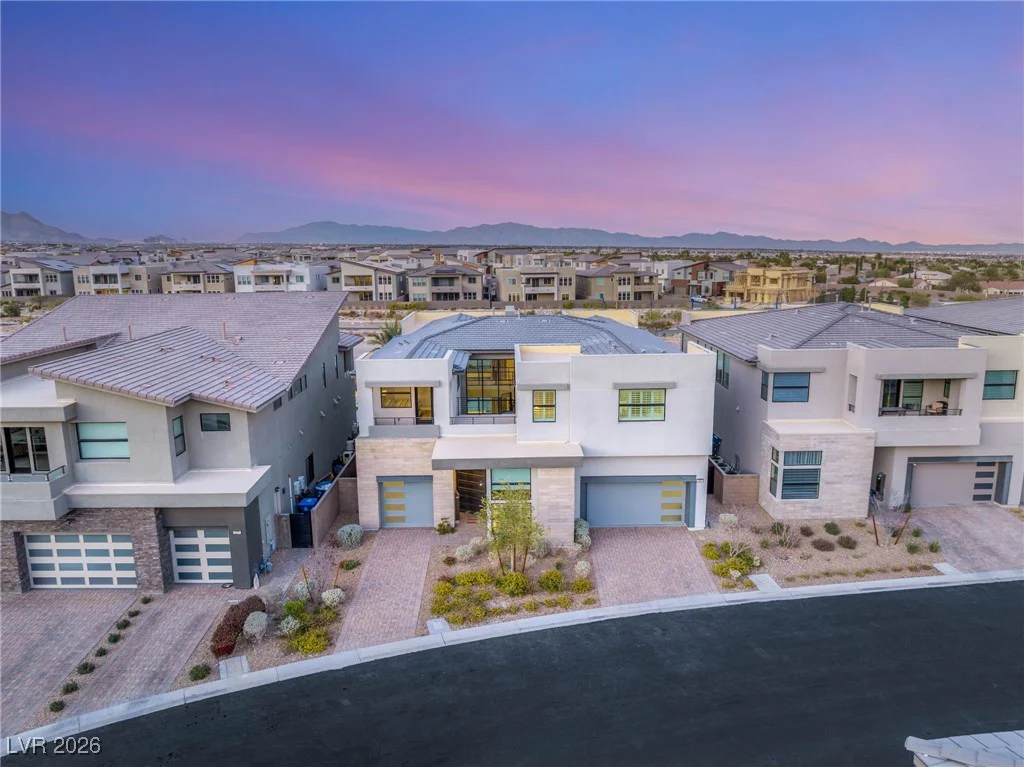 5201 Fading Sunset, Las Vegas, NV 89135