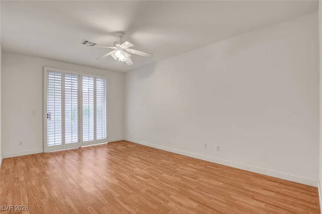 983 Coatbridge, Las Vegas, NV 89145