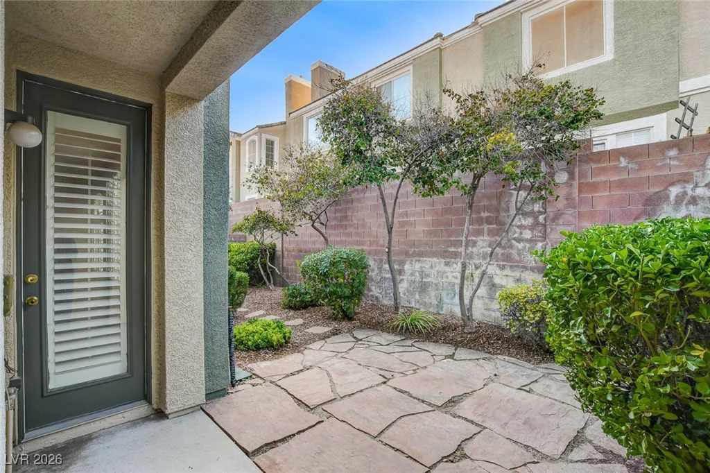 983 Coatbridge, Las Vegas, NV 89145