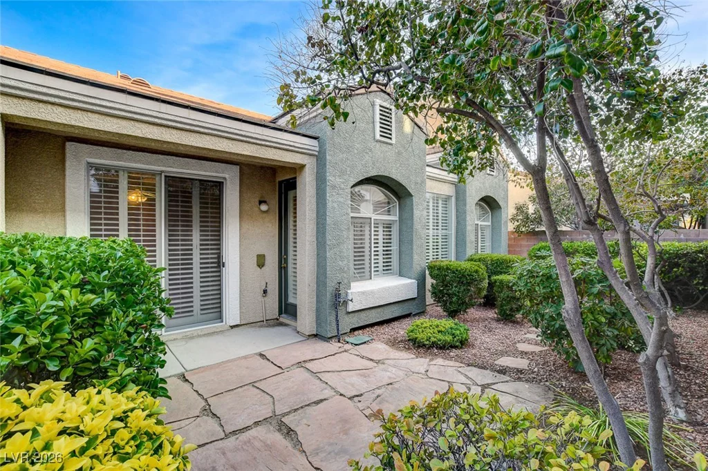 983 Coatbridge, Las Vegas, NV 89145