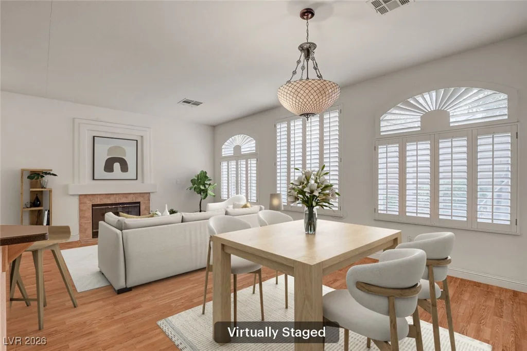 983 Coatbridge, Las Vegas, NV 89145