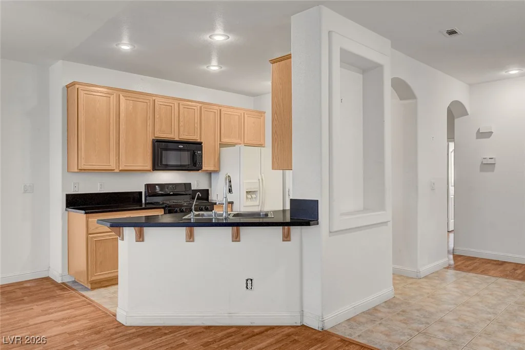 983 Coatbridge, Las Vegas, NV 89145