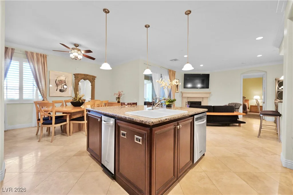 20 Via Mantova, Henderson, NV 89011