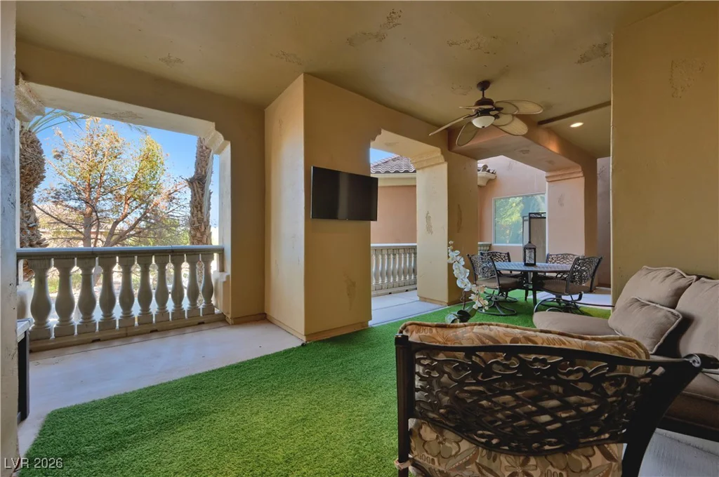 20 Via Mantova, Henderson, NV 89011