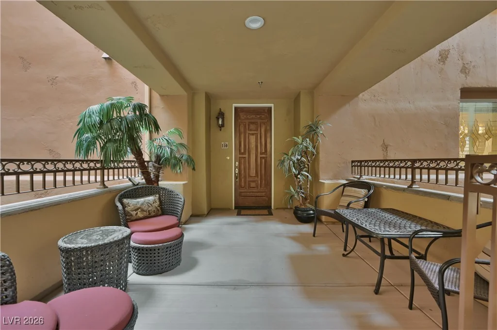 20 Via Mantova, Henderson, NV 89011