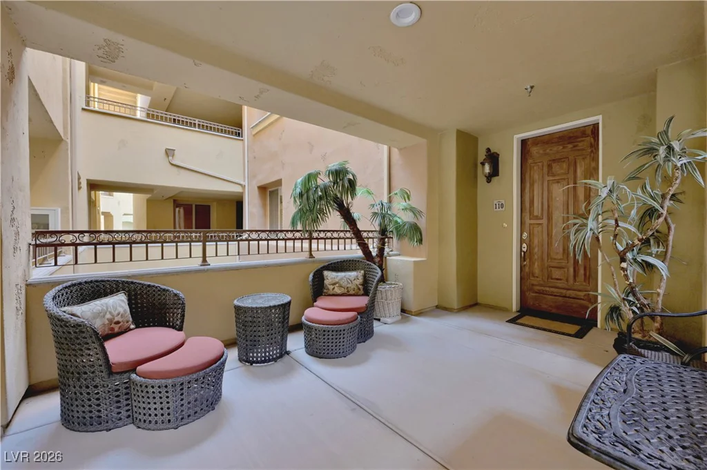 20 Via Mantova, Henderson, NV 89011
