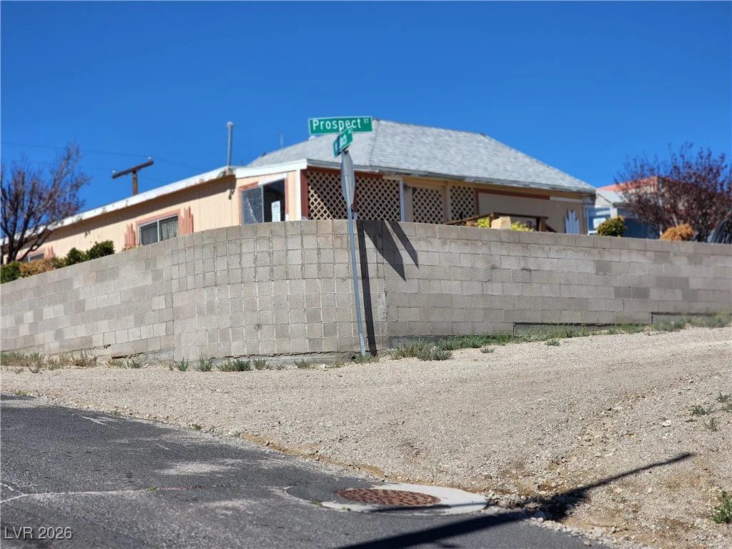 383 Prospect, Tonopah, NV 89049