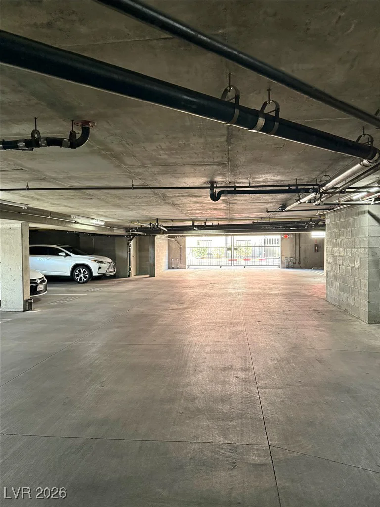 39 Agate, Las Vegas, NV 89123