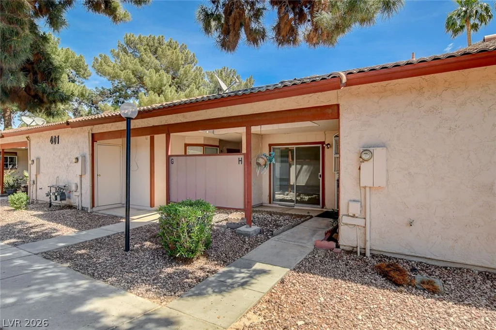401 Lamb, Las Vegas, NV 89110