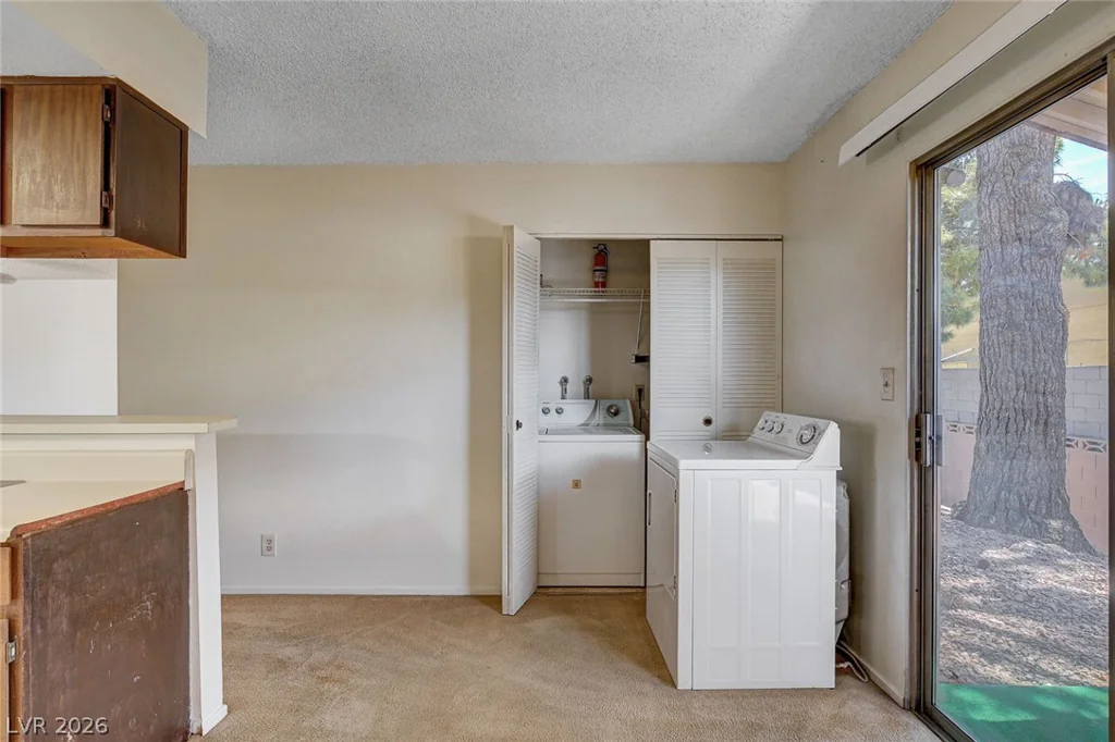 401 Lamb, Las Vegas, NV 89110