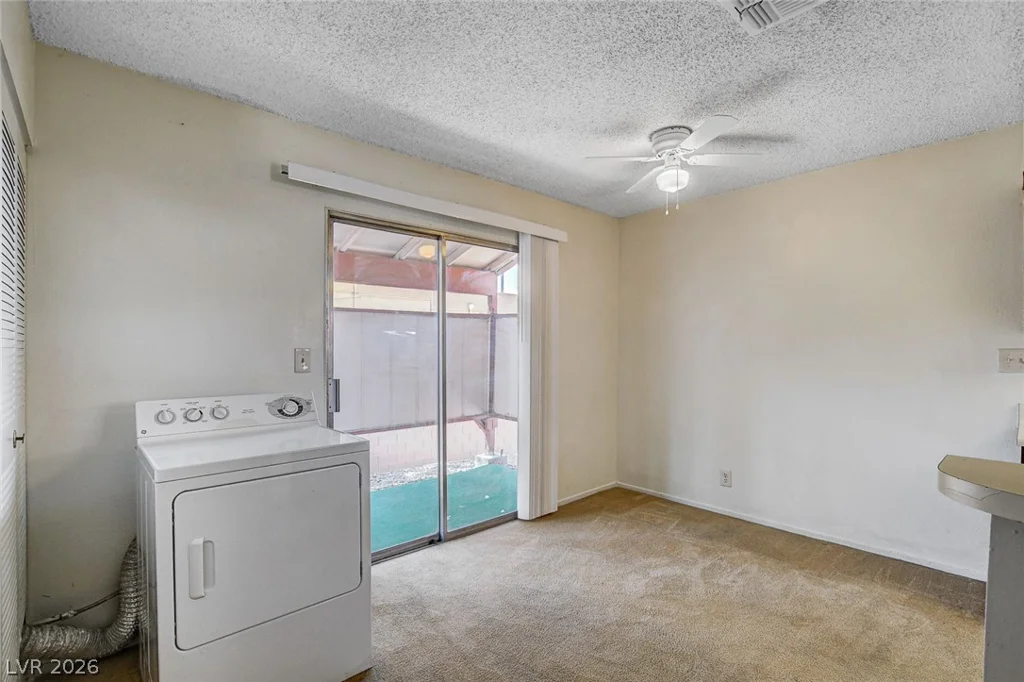 401 Lamb, Las Vegas, NV 89110
