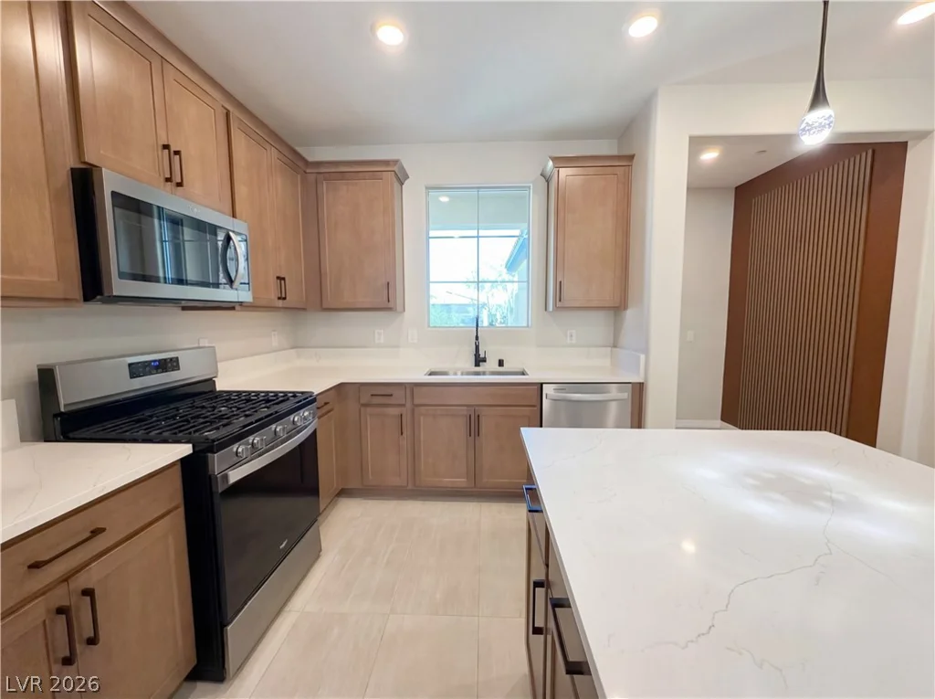 77 Stone Bluff, Henderson, NV 89011