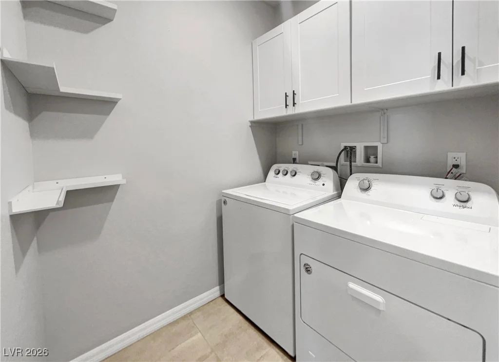77 Stone Bluff, Henderson, NV 89011