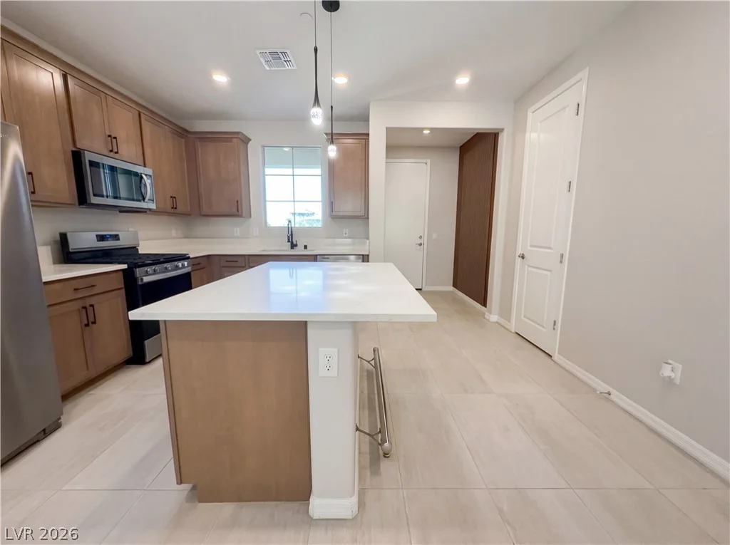 77 Stone Bluff, Henderson, NV 89011