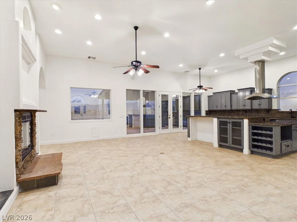 460 Hickory, Pahrump, NV 89048