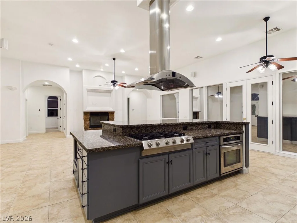 460 Hickory, Pahrump, NV 89048