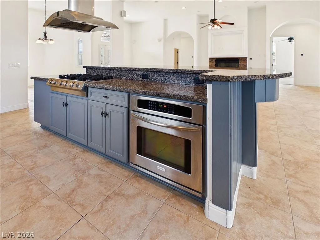 460 Hickory, Pahrump, NV 89048